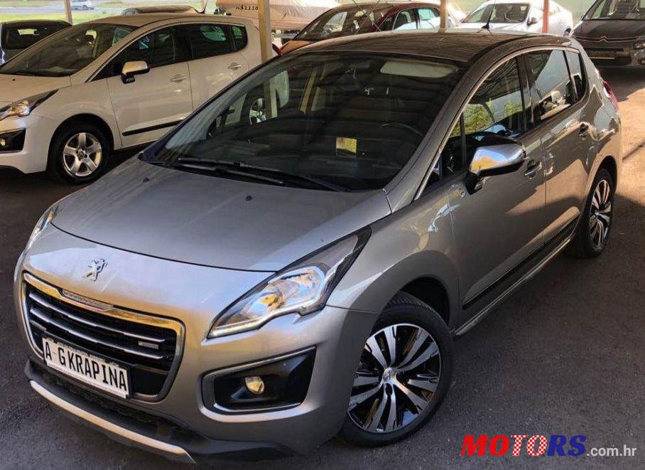 2014' Peugeot 3008 Hybrid4 2,0 Hdi photo #1