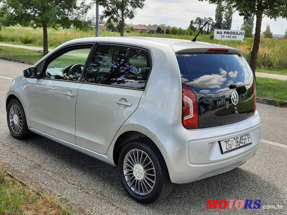 2014' Volkswagen Up! photo #4