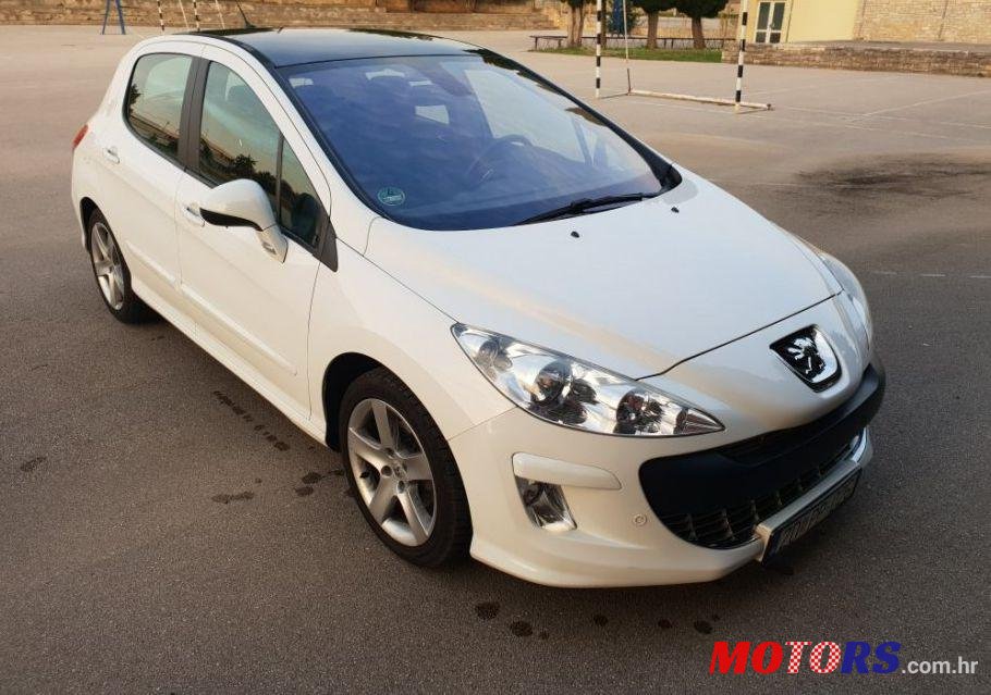 2010' Peugeot 208 1,6 Hdi photo #1