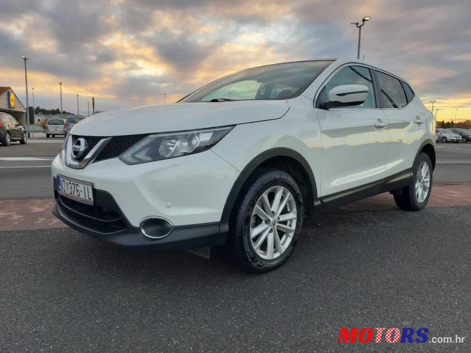 2014' Nissan Qashqai photo #1