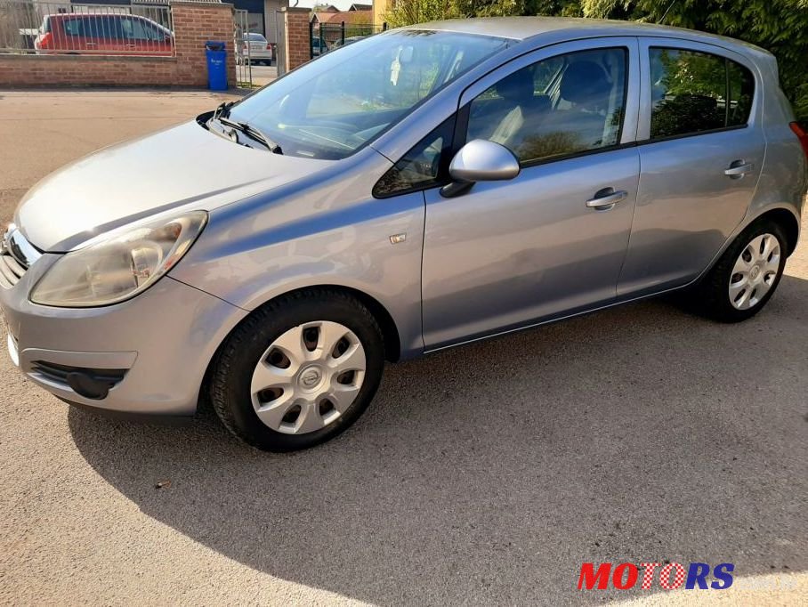 2008' Opel Corsa 1,3 Cdti photo #1