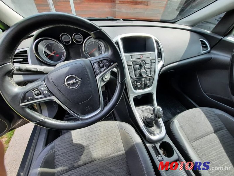 2015' Opel Astra 1,6 Cdti photo #6