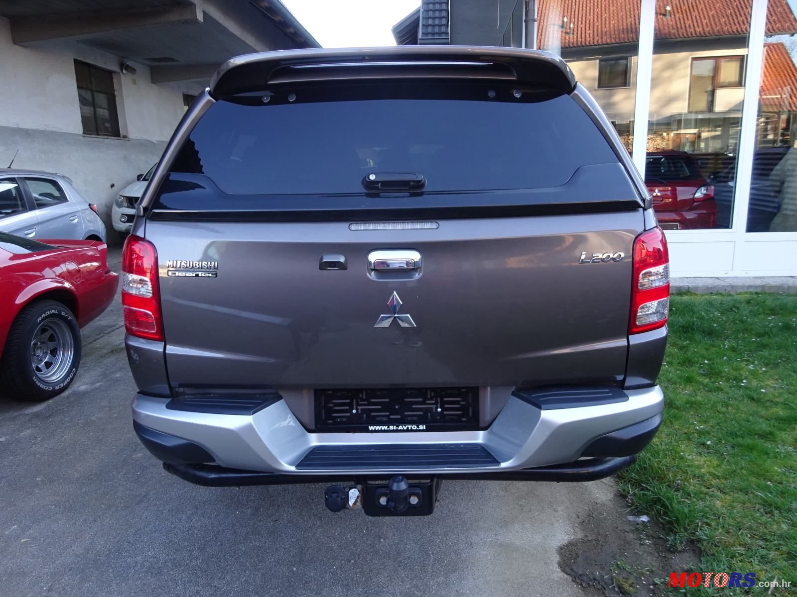 2019' Mitsubishi L200 2,2 Tdci photo #2