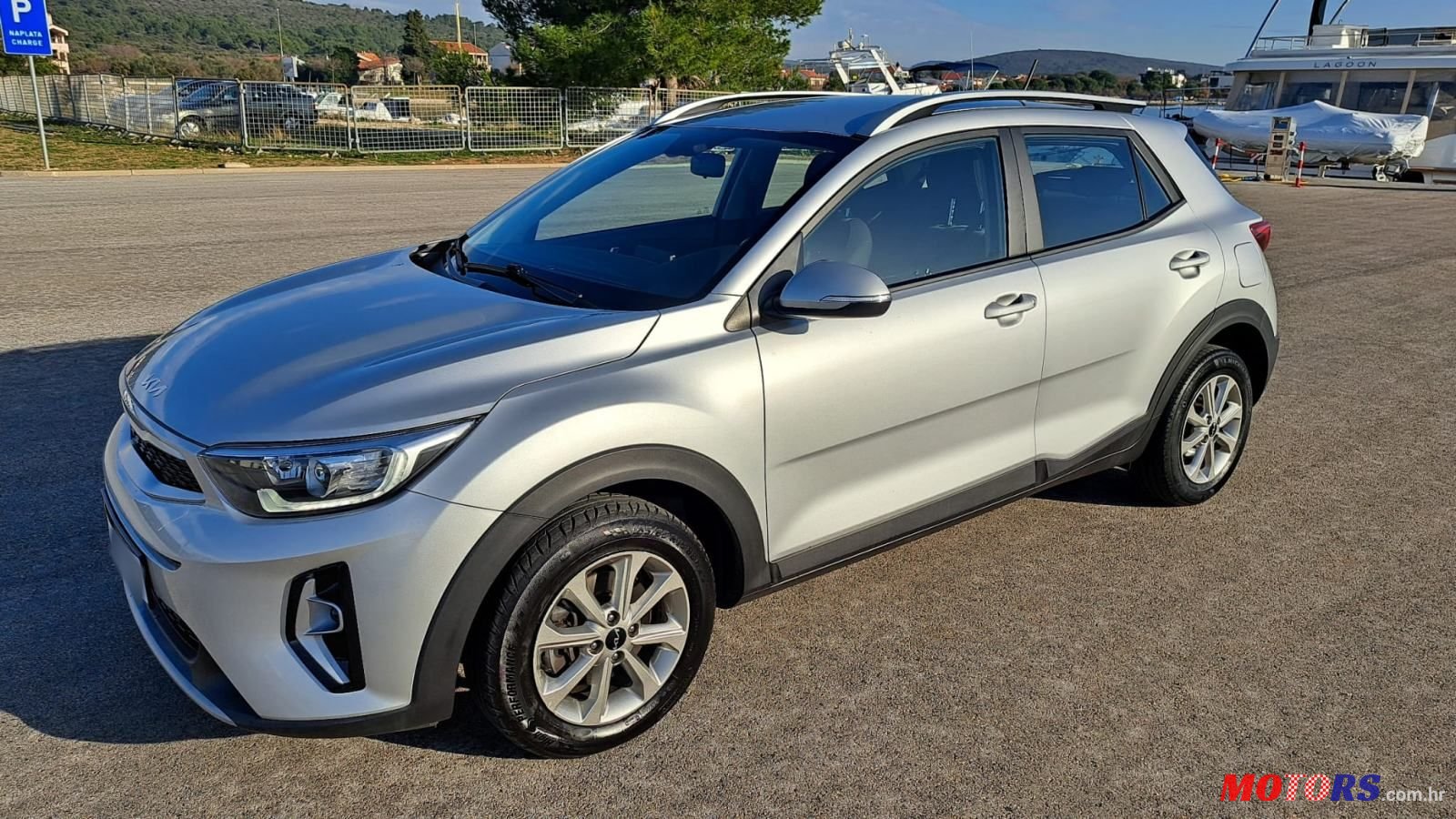 2022' Kia Stonic 1.2 photo #1