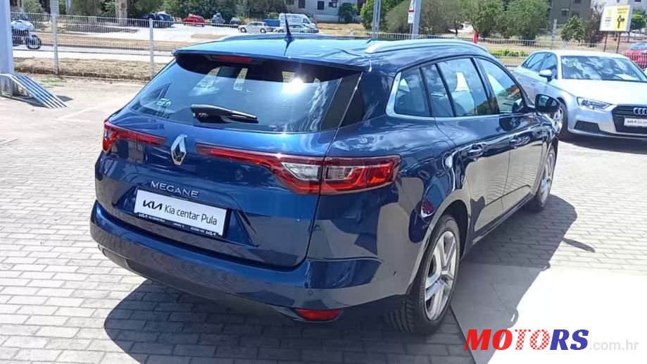 2017' Renault Megane Grandtour photo #4