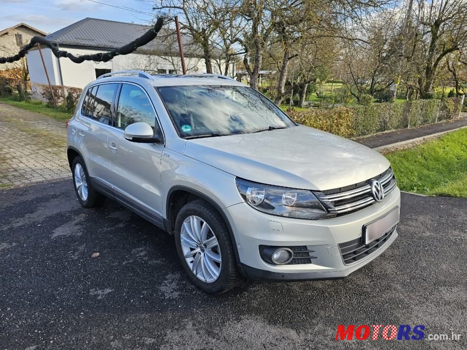 2013' Volkswagen Tiguan 2,0 Tdi Bmt photo #2