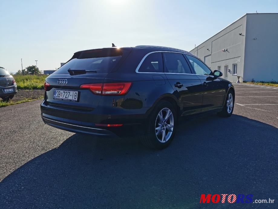 2016' Audi A4 Avant photo #5