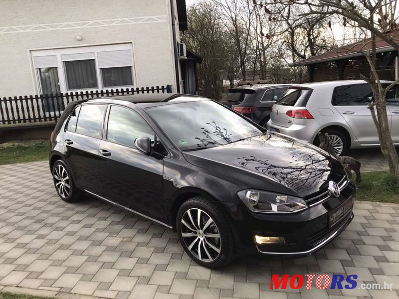 2015' Volkswagen Golf 7 1,6 Tdi Bmt photo #2