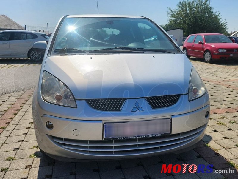 2006' Mitsubishi Colt 1,1 photo #3