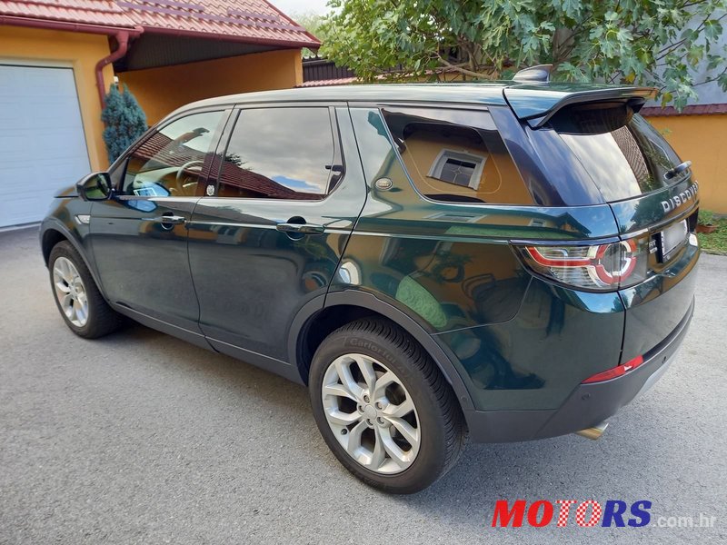 2017' Land Rover Discovery Sport 2.0 Td4 Hse photo #5