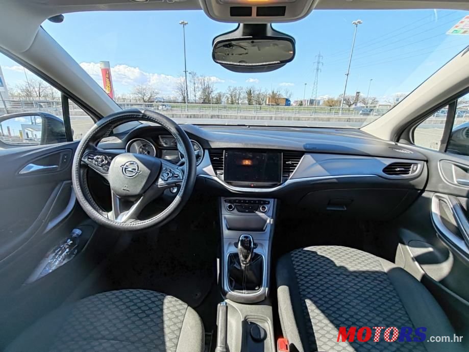 2016' Opel Astra 1.6 Cdti photo #6