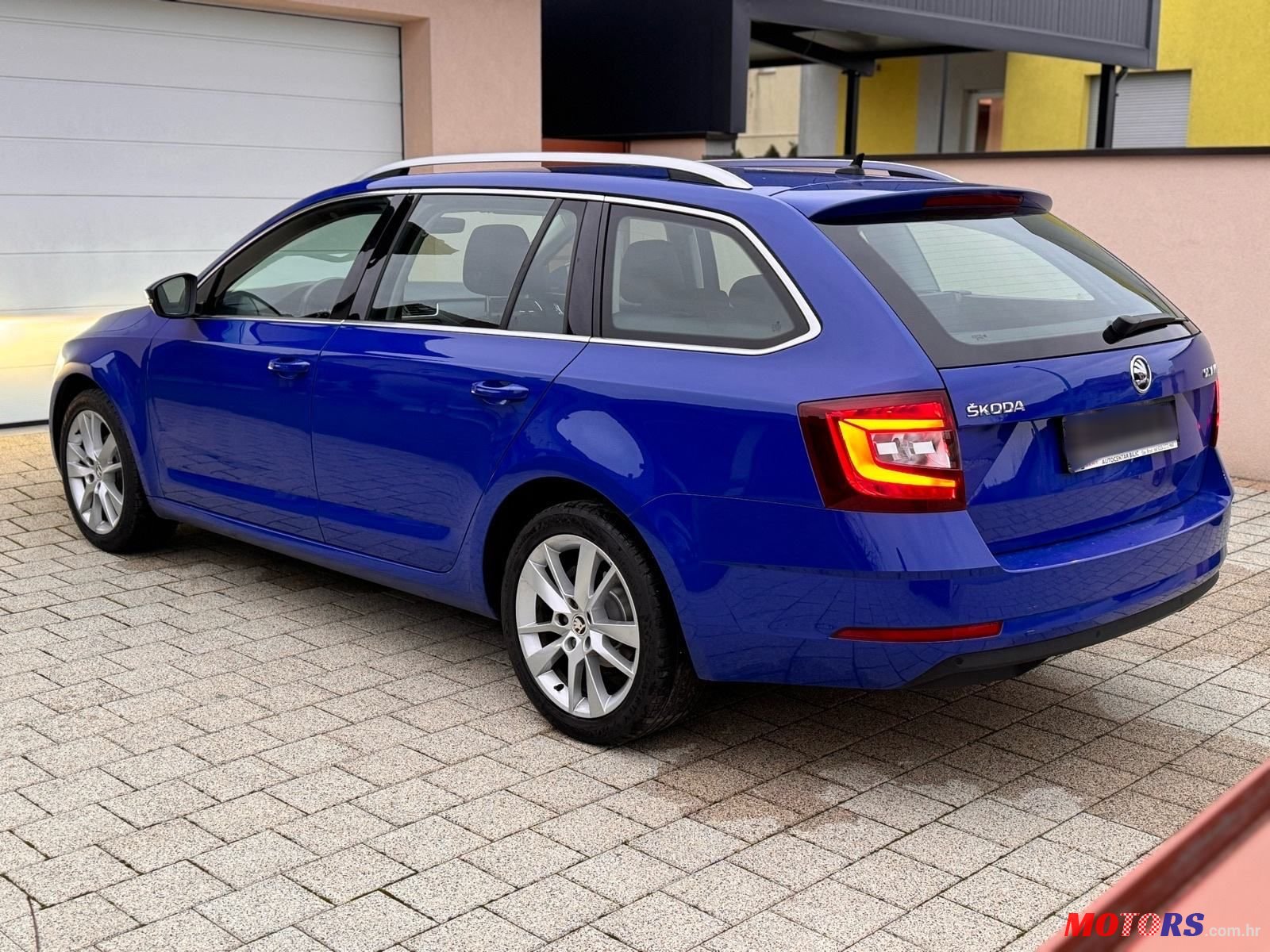 2020' Skoda Octavia Combi photo #5