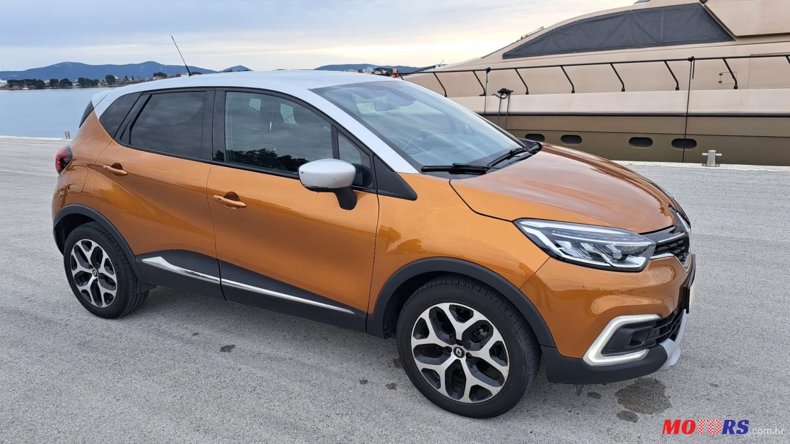 2018' Renault Captur Dci photo #2
