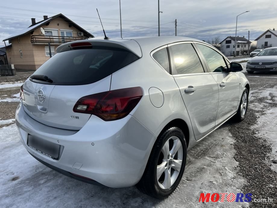 2012' Opel Astra 1,7 Cdti Sport photo #4