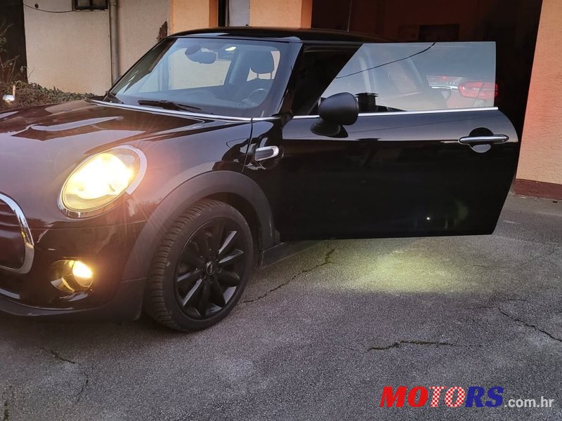 2016' MINI One F56 photo #2