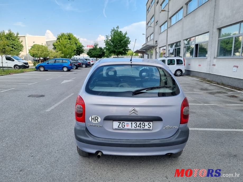 2001' Citroen Xsara Picasso 1,6 I photo #5