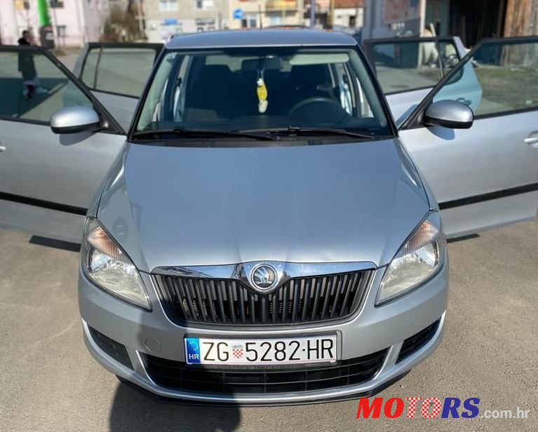 2011' Skoda Fabia 1,6 Tdi photo #5