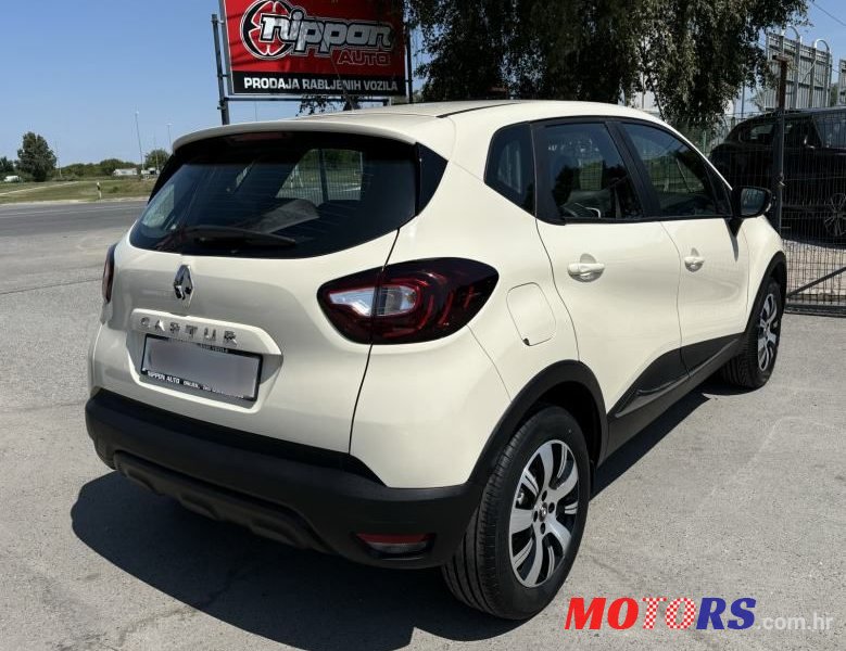 2019' Renault Captur Tce photo #6