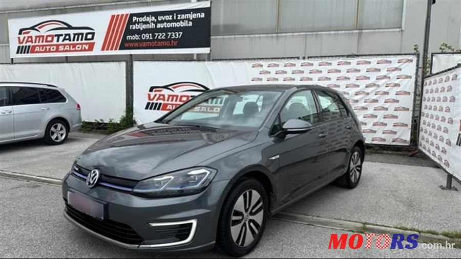 2019' Volkswagen Golf 7 E-Golf photo #1
