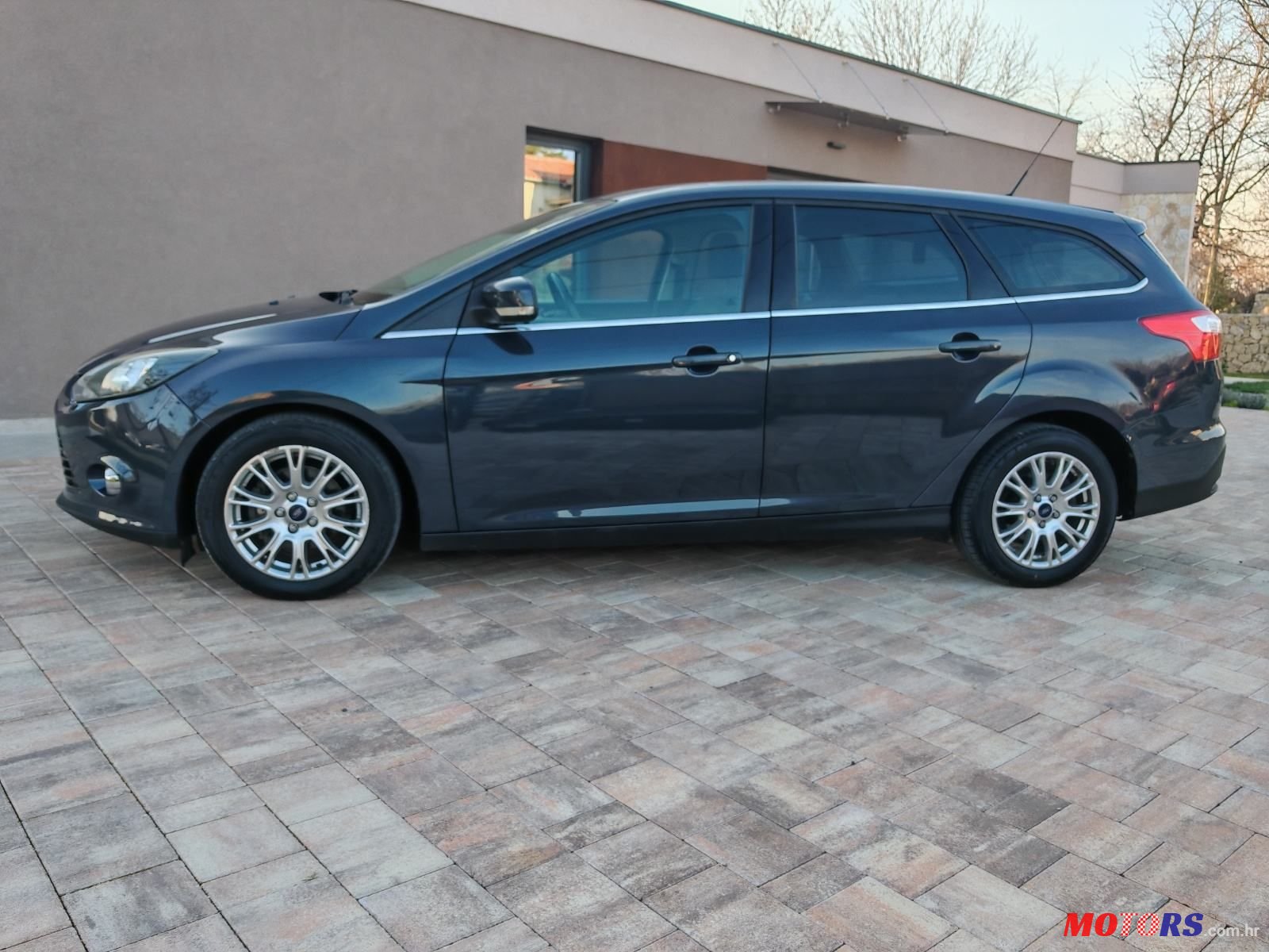2012' Ford Focus Karavan photo #5