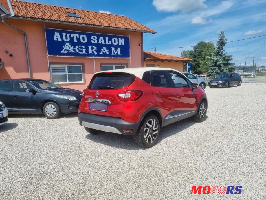 2015' Renault Captur Dci photo #2