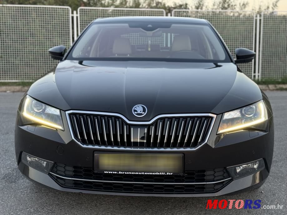 2017' Skoda Superb 1,6 Tdi photo #2