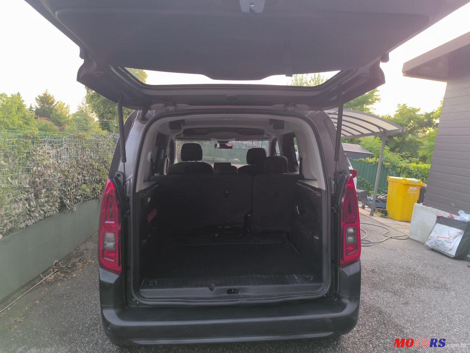 2021' Citroen Berlingo photo #1