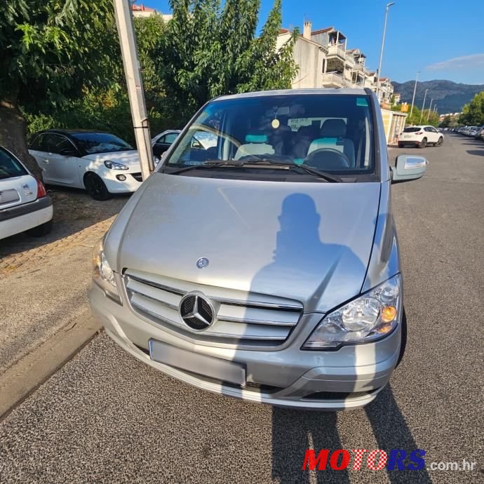 2010' Mercedes-Benz Viano 2,2 Cdi photo #1