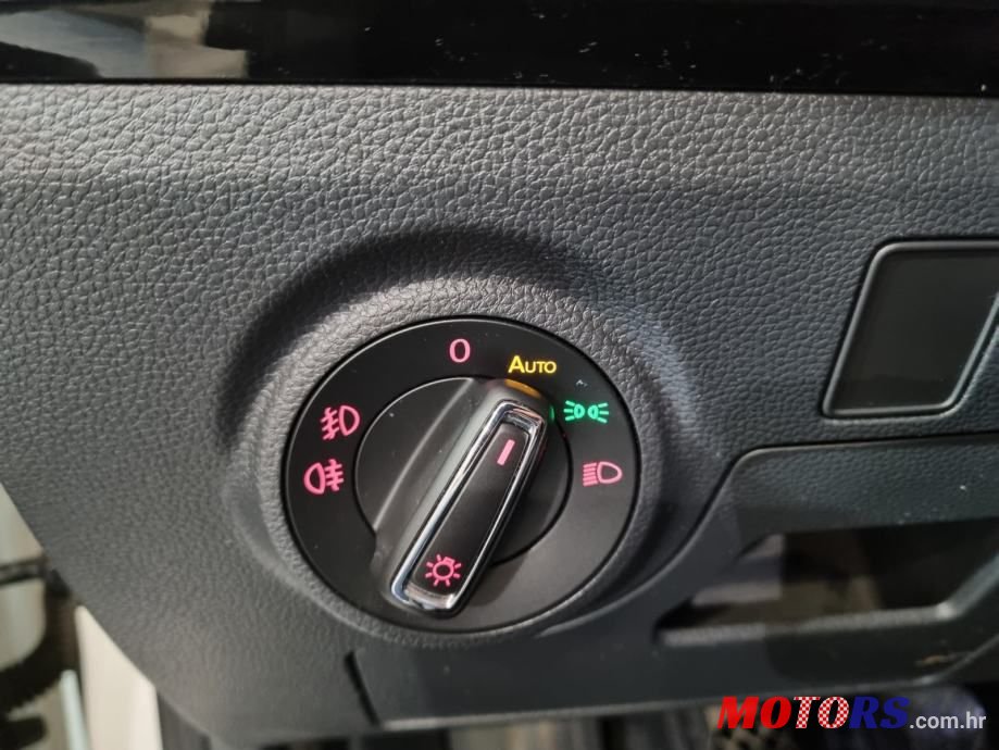 2018' SEAT Ibiza 1,0 Tsi photo #6