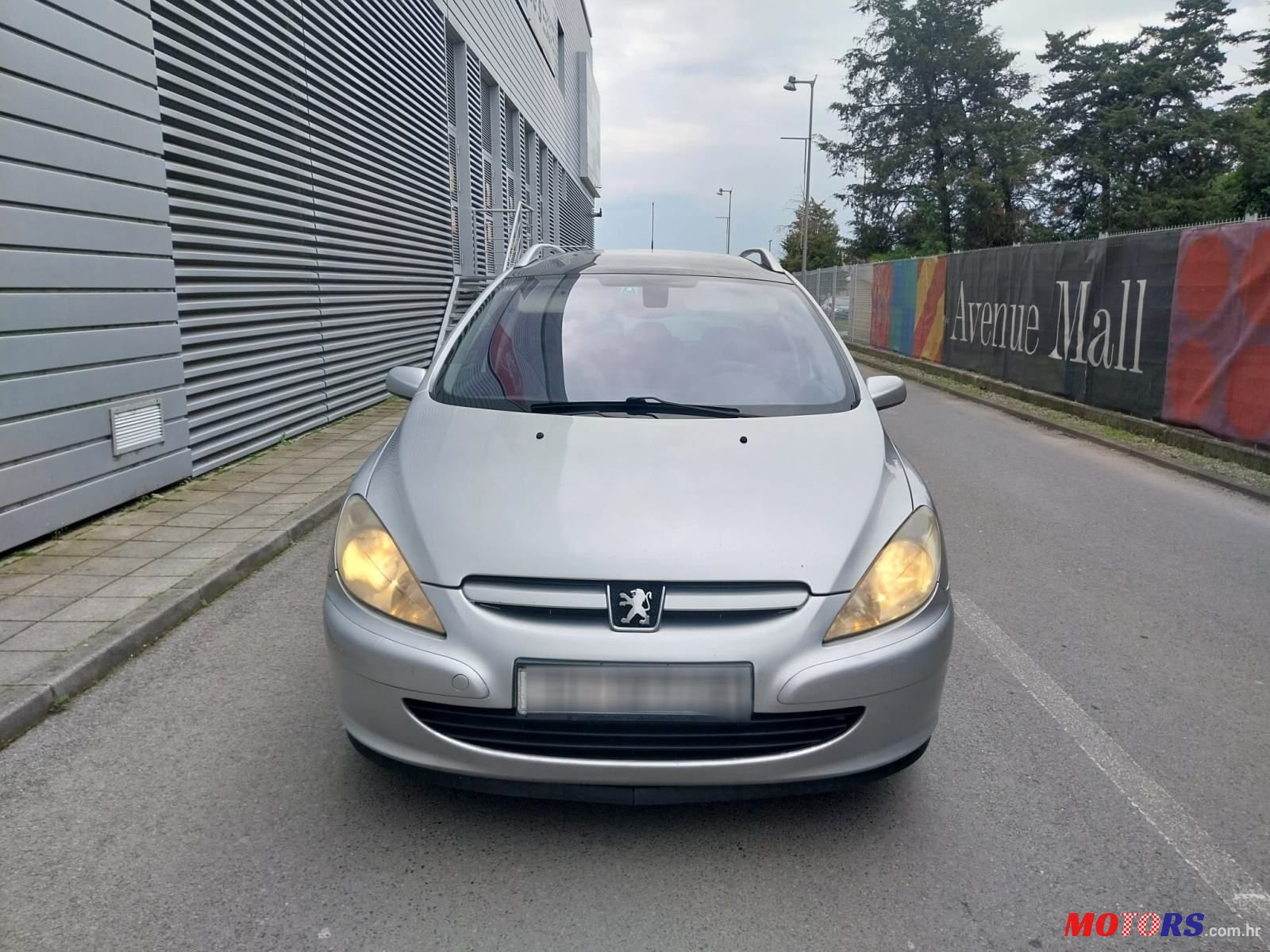 2003' Peugeot 307 Sw photo #1