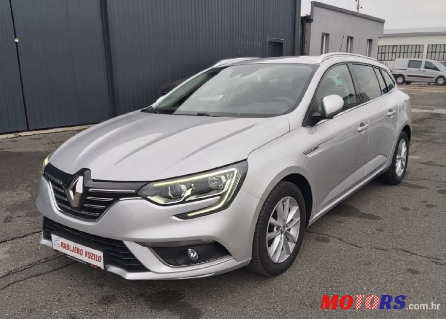 2017' Renault Megane Grandtour photo #2