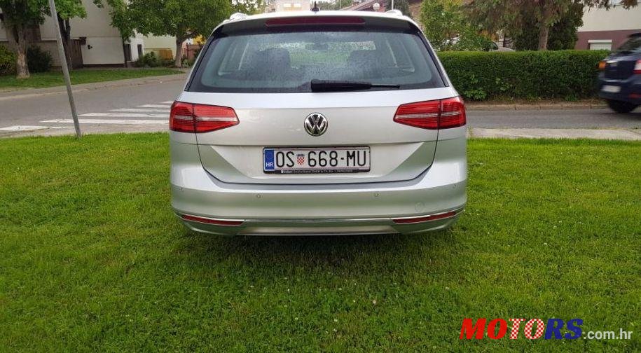 2015' Volkswagen Passat Variant photo #4