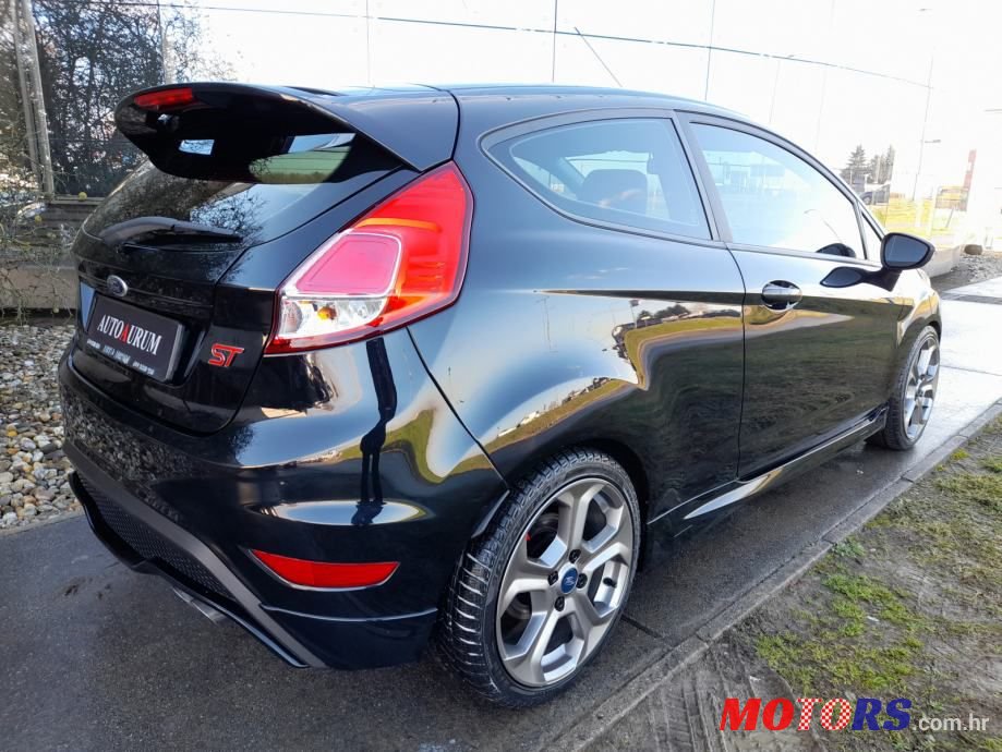 2014' Ford Fiesta 1,6 I photo #6