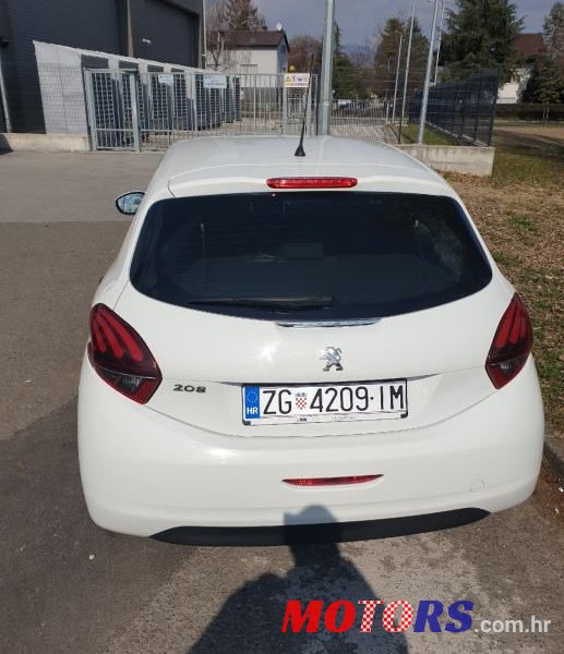 2018' Peugeot 208 1,6 Bluehdi photo #6