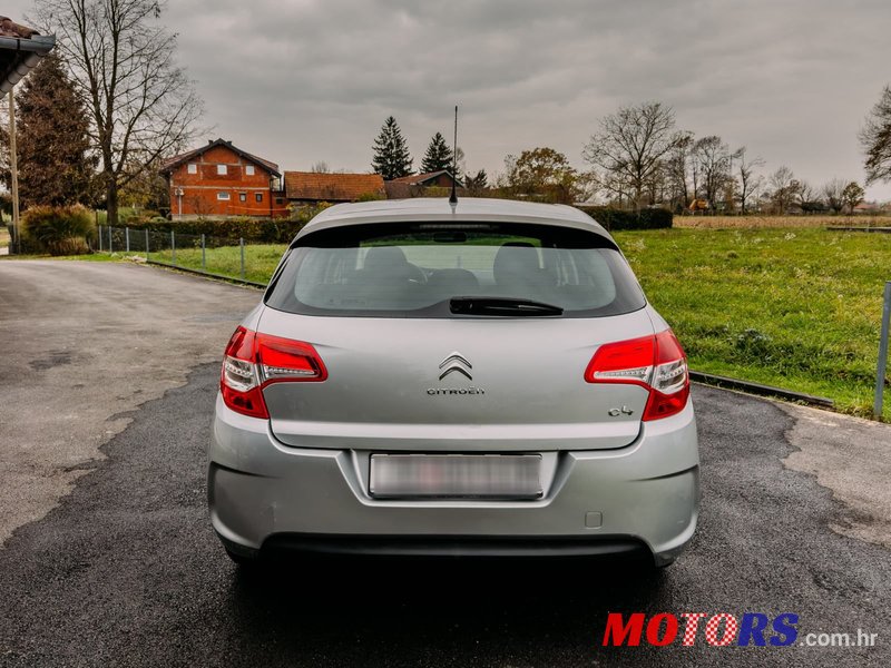 2011' Citroen C4 1,6 Vti photo #4