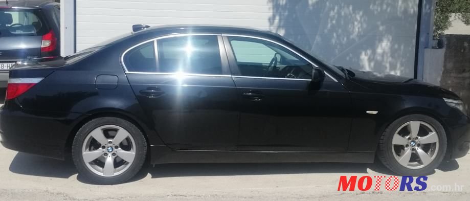 2007' BMW Serija 5 523I photo #2