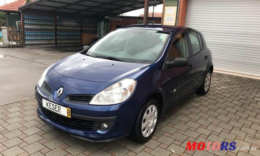 2006' Renault Clio 1,5 Dci photo #3
