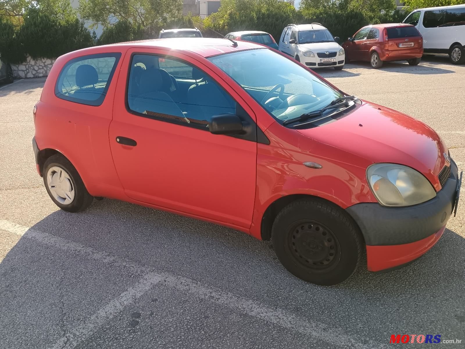 2002' Toyota Yaris 1,0 Vvt-I photo #3