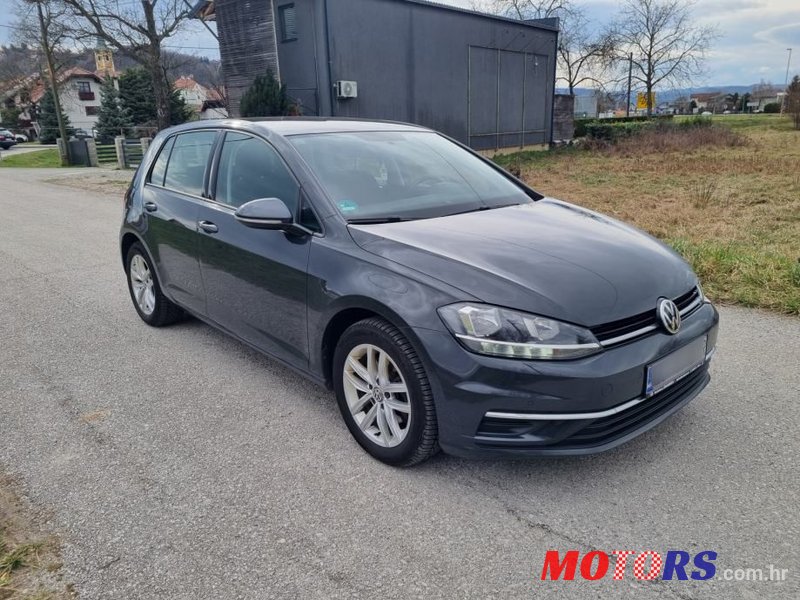 2019' Volkswagen Golf VII 1.6 Tdi photo #4