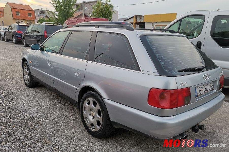1996' Audi A6 Avant photo #2