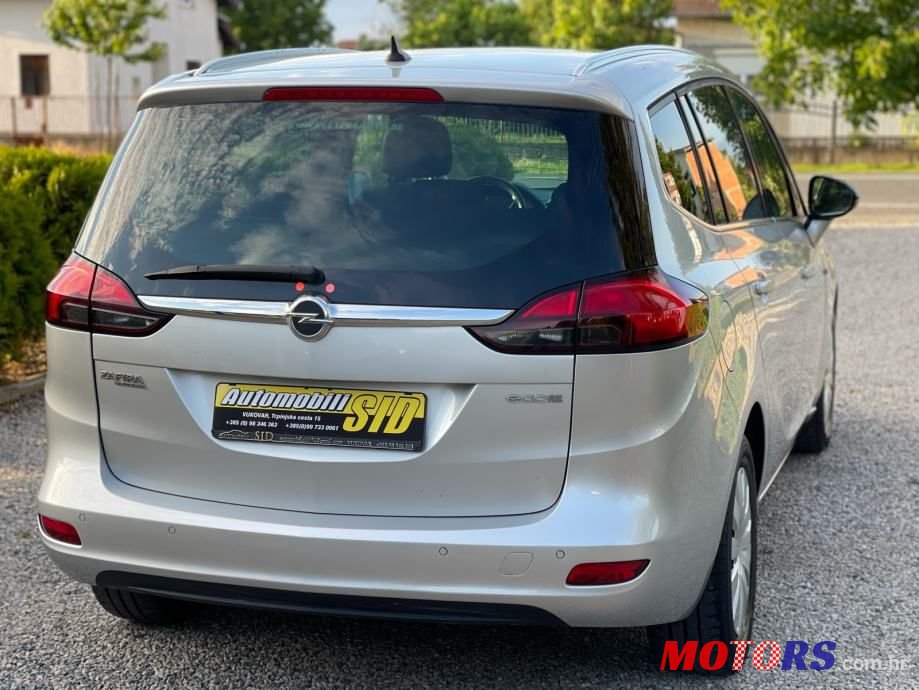 2014' Opel Zafira photo #4