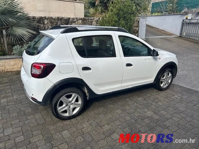 2015' Dacia Sandero 0,9 Tce 90 Prestige photo #2