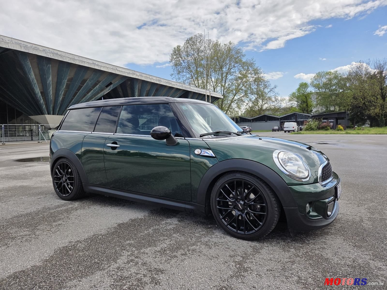 2012' MINI Clubman Cooper Sd photo #1
