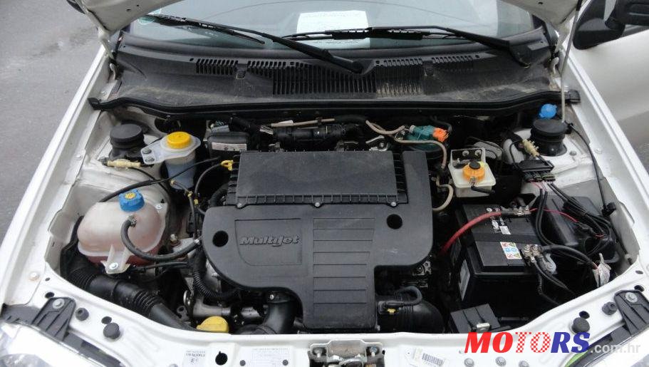 2011' Fiat Strada 1,3 Jtd photo #1