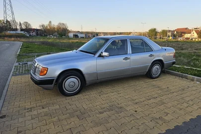 1991' Mercedes-Benz 124 250 D