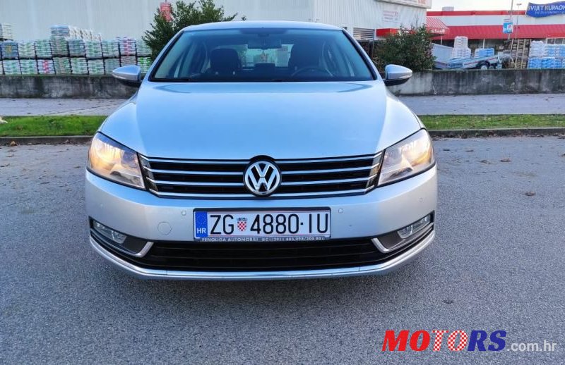 2014' Volkswagen Passat 2,0 Tdi Bmt photo #2