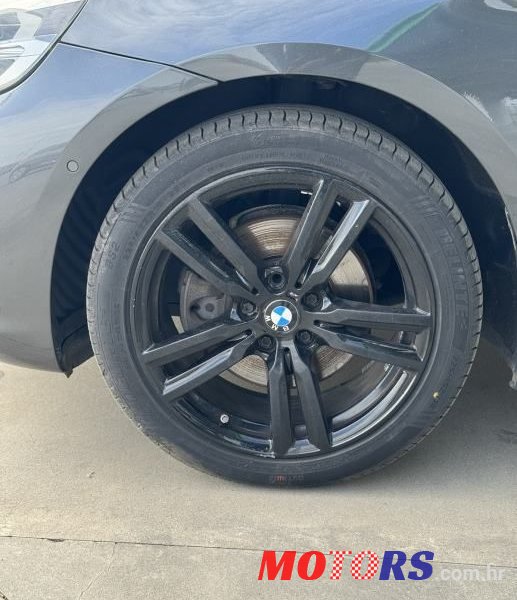 2017' BMW Serija 2 218D photo #4