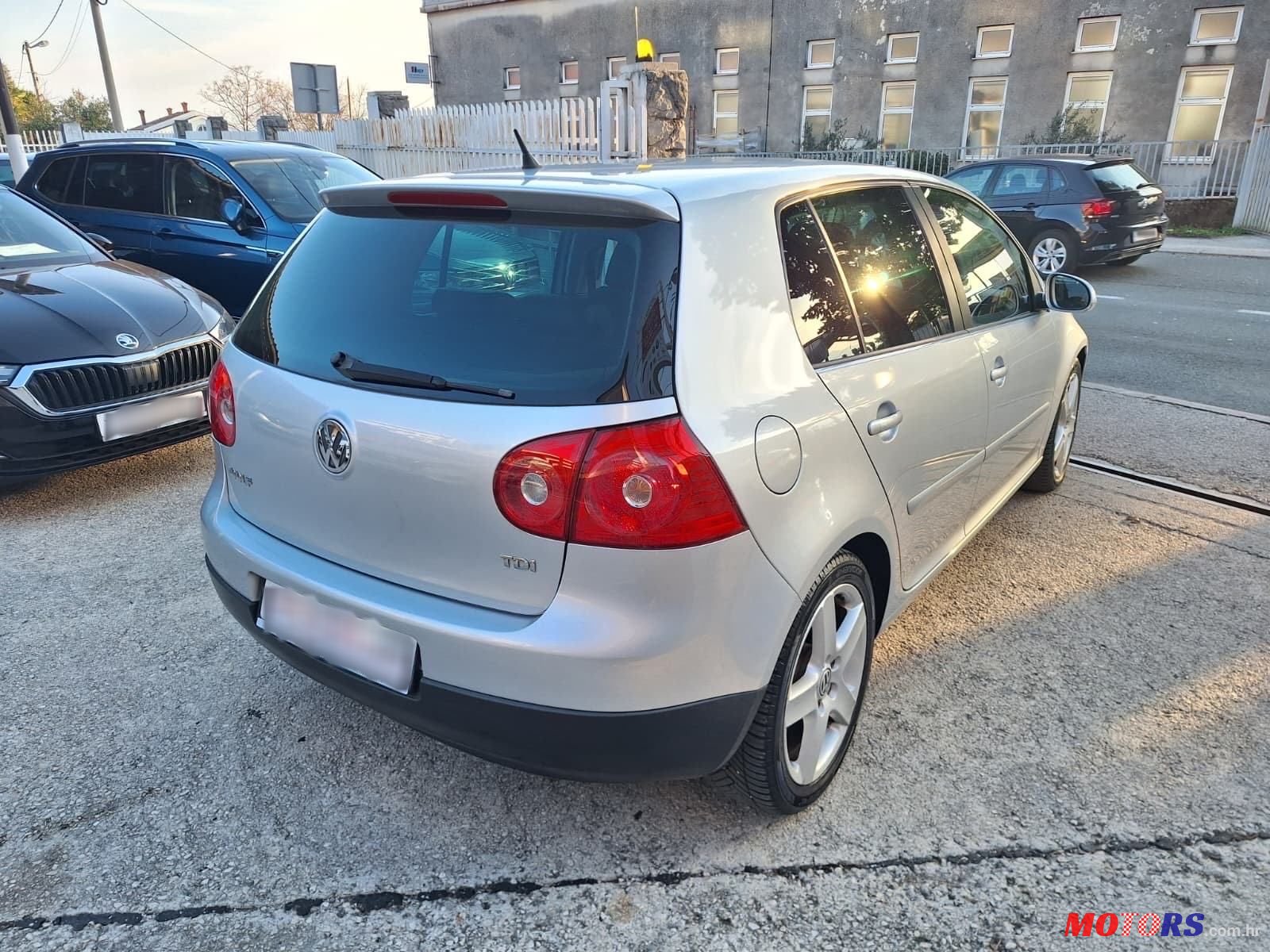 2008' Volkswagen Golf V 1,9 Tdi photo #5