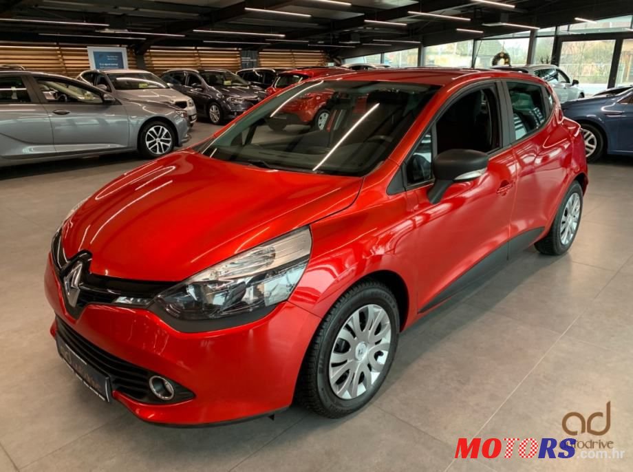 2014' Renault Clio 1,2 16V photo #1