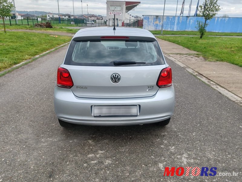 2010' Volkswagen Polo 1,6 Tdi photo #5